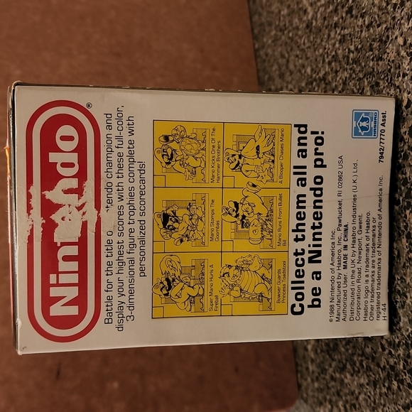 Nintendo - Picture 3 of 8